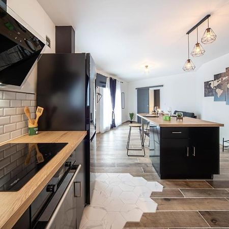 Beautifulhome Appartement Avec Balcon - Centre Ville Chalon-sur-Saône Kültér fotó