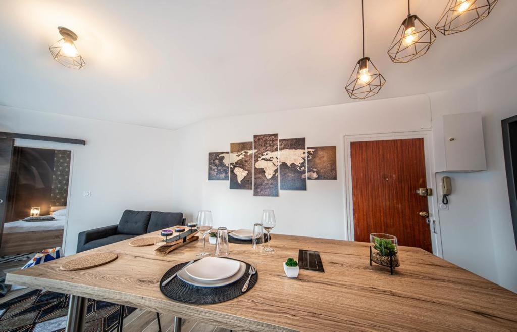 Beautifulhome Appartement Avec Balcon - Centre Ville Chalon-sur-Saône Kültér fotó